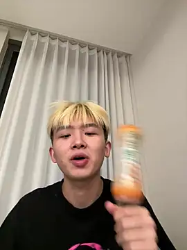Dddd-6666's Live XXX Chat
