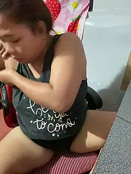 Živý XXX chat -CLARAMommy-