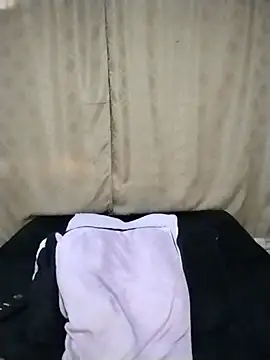 Bicky_25 Chat XXX live