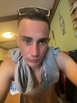 AlexitoTrendy22 Webcam-Show