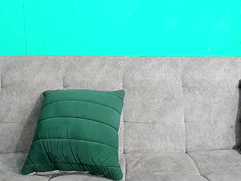 MaikolOrtizz XXX чат на живо