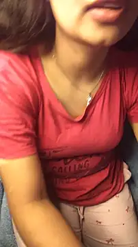 Mallu_SweetieForU Adlı Modelin Web Kamerası Şovu