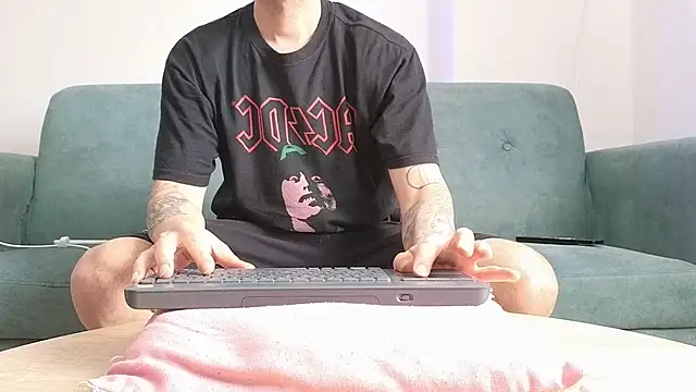 MattxFeet: онлайн-секс-чат