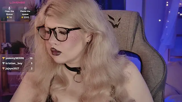 LilithNlsn Live XXX-Chat