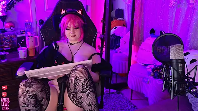 Angel-Lewd-Cake Obrolan Langsung XXX
