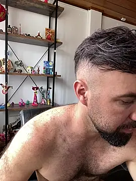 Chat XXX ao vivo de ADONIS_ART01