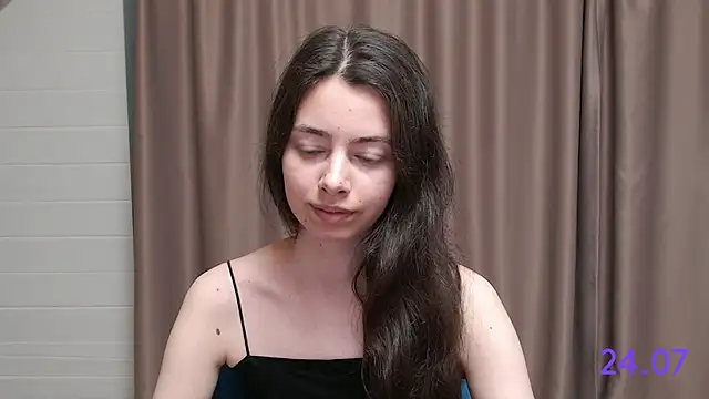sweet_sweet_angel's Live XXX Chat