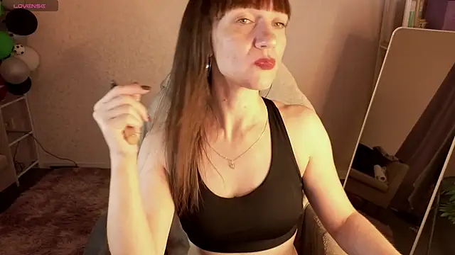 Katherine_Clark_ 라이브 XXX 채팅