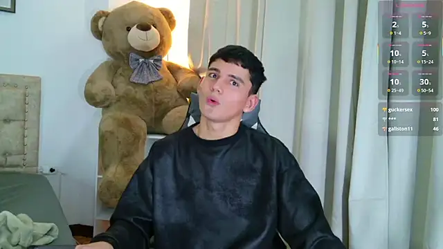 estebanperez_26: онлайн-секс-чат