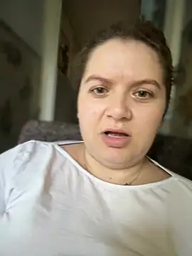 Nenssy555 Adlı Modelin Canlı XXX Sohbeti