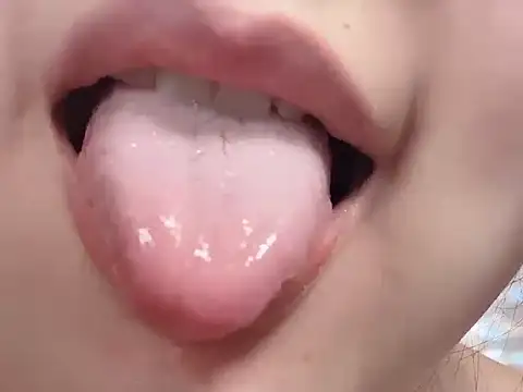 Susu-36E's Webcam Show