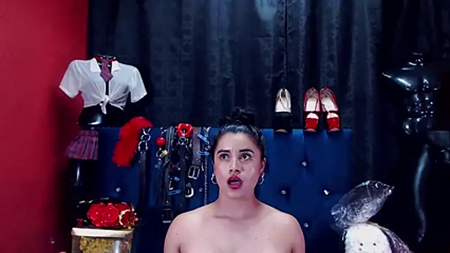 XXX chat uživo modela Hannamariana