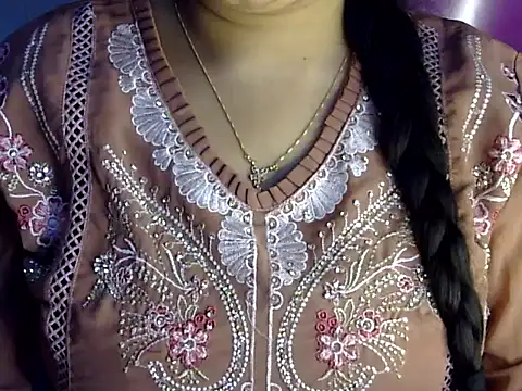 Cute_Aliyaa's Live XXX Chat