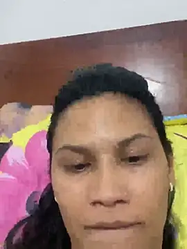 KathLovee Adlı Modelin Canlı XXX Sohbeti
