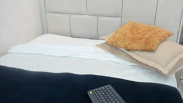 Chat XXX en directo de Charlie___Musk