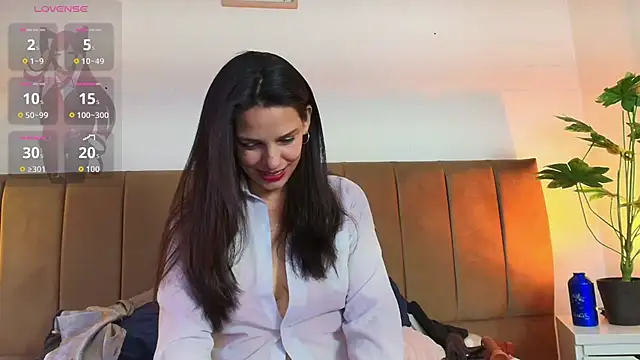 Chatroom XXX en direct de MashaPiink