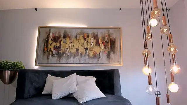 MaddyOwens Adlı Modelin Canlı XXX Sohbeti