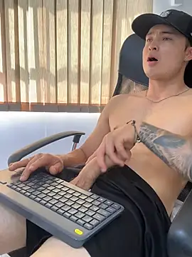 Živý XXX chat Alexander_ferre
