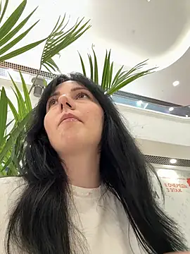 Chat +18 de naughty_lucifer ao vivo