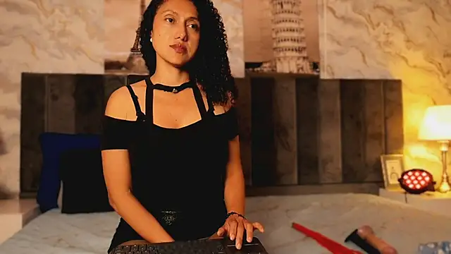 kiara-belle's Live XXX Chat