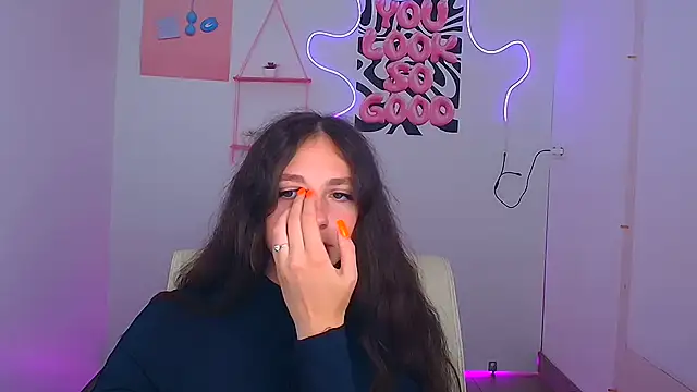 KissMeJulia – Naživo XXX chat