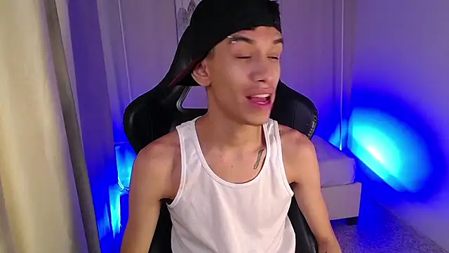 XXX chat uživo modela YorYo_hot