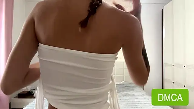 JuliaPierce Chat XXX in diretta