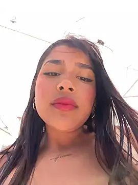 Chat +18 de Mariangel_11 ao vivo