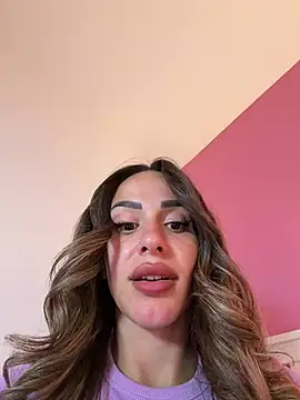 -Alisa Adlı Modelin Canlı XXX Sohbeti