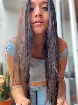 Veronica_Wins_'s Live XXX Chat