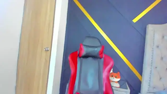 Živý XXX chat LicyEvans1