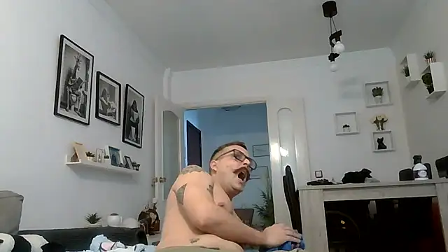 yanick931n Live XXX chat