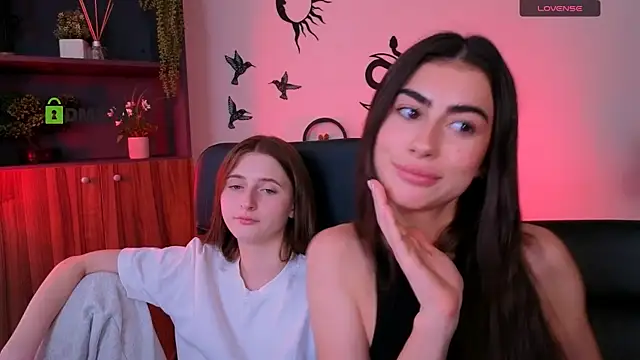 دردشة nekky_mouse الجنسية المباشرة