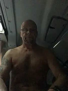 joey_1966 webcam show
