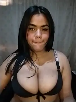 Bicky_25 – Live XXX-chat