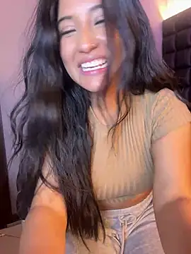 valenlopezz_'s Live XXX Chat