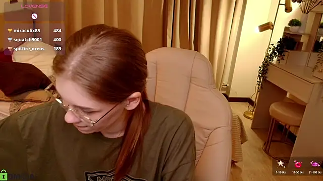 Alison_Doody: онлайн-секс-чат