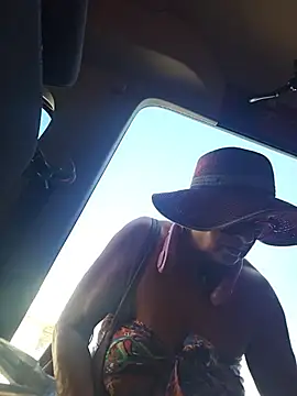 Hot-Muci Webcamshow