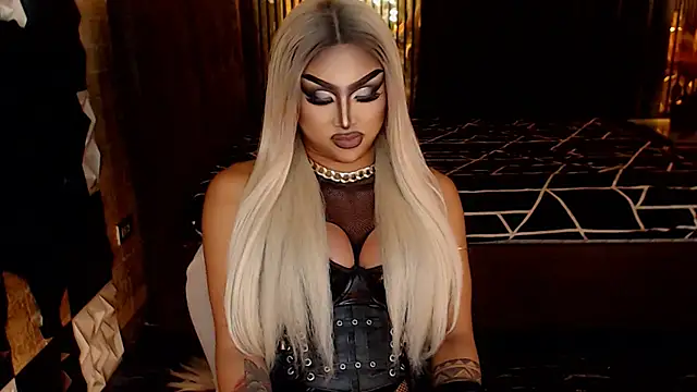 MassiveCockTrans – Live XXX-chat