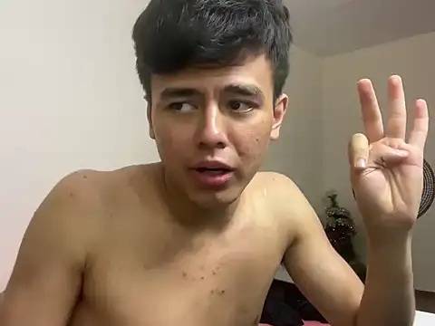 ToddWarren 即時 XXX 聊天