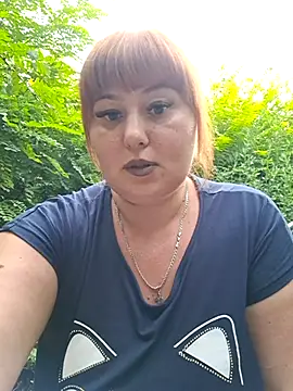 XXX chat uživo modela Buns2026