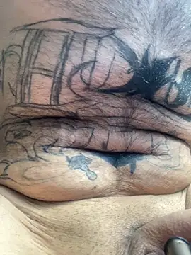 delidemente333 élő XXX-chatje
