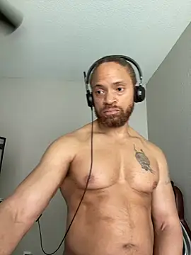 Fathero1timen Live XXX chat