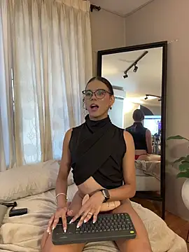 XXX chat uživo modela Luxa_Velvet