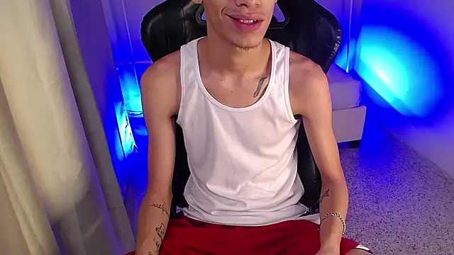 Онлайн чат XXX YorYo_hot