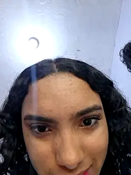 Cataleya_ja Adlı Modelin Canlı XXX Sohbeti