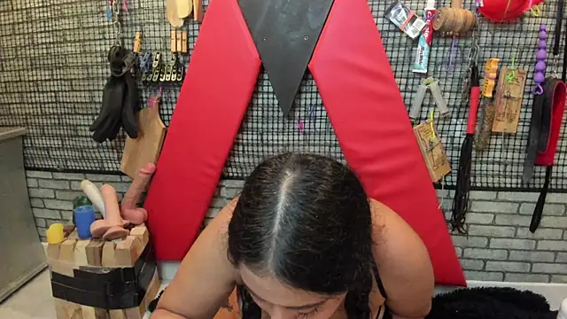 hillary_bigbutt 라이브 XXX 채팅