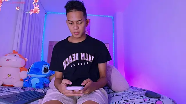 แชท XXX สดของ dilan_alfonzo