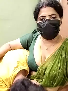 Honey-Couples' Webcam Show