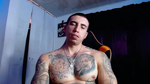Chat XXX en directo de Adam_Hudsond